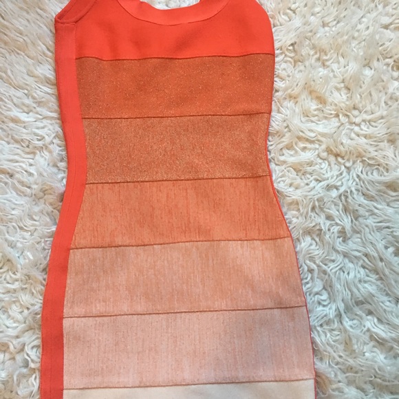 Bodycon dress - Picture 3 of 3